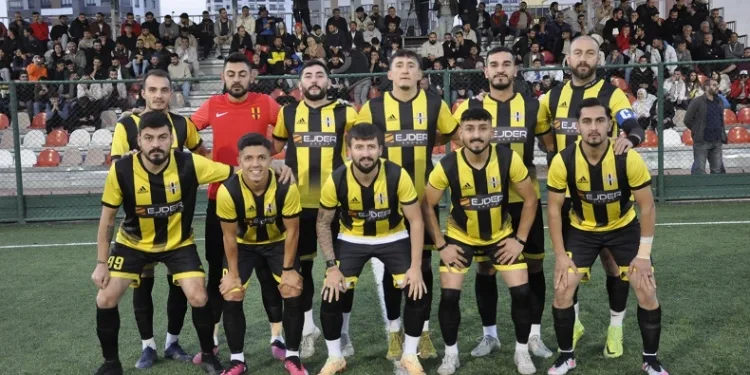 Kayserigücü FK Başkanı İsmail Eğin: “Liderliği alıp, şampiyon olmak istiyoruz”