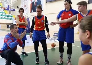 Potada sessiz şampiyona başladı