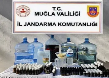 Marmaris’te sahte ve kaçak alkol operasyonu