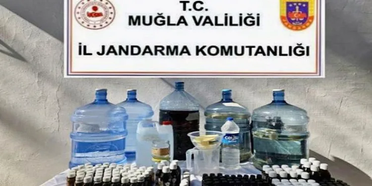Marmaris’te sahte ve kaçak alkol operasyonu