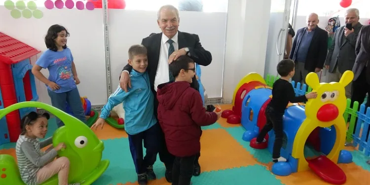 Dar gelirli ailelerin çocukları için 7’nci kreş açıldı