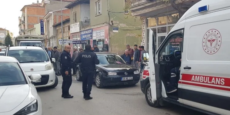 Otomobilin çarptığı çocuk yaralandı