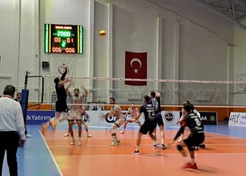 AXA Sigorta Efeler Ligi: TÜRŞAD: 0 – Alanya Belediyespor: 3