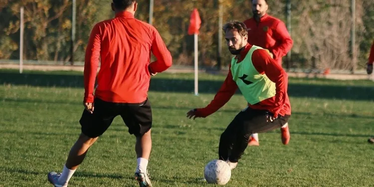 Eskişehirspor’da Gölbaşı Belediyespor maçı hazırlıkları sürüyor