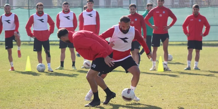 Afyonspor çalışmalara başladı