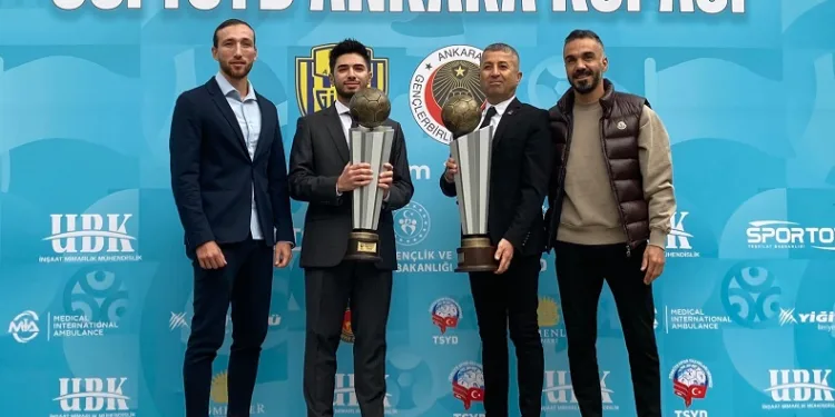 TSYD Ankara Kupası öncesi Gençlerbirliği ve Ankaragücü futbolcuları bir araya geldi