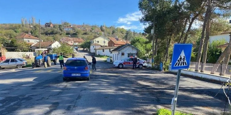 Balıkesir’de jandarmadan 3 şahsa ‘Huzur’ operasyonu