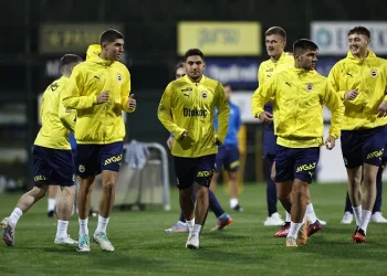 Fenerbahçe, Karagümrük maçı hazırlıklarına start verdi