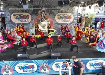 Tarsus’ta festival coşkusu