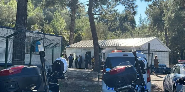 Düzensiz göçmenler arasında tartışma çıktı
