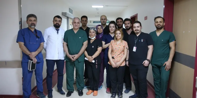 Mardin Eğitim ve Araştırma Hastanesi’nde ilk kez açık kalp ameliyatı yapıldı