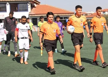 Olumsuz hava şartları maçları iptal ettirdi
