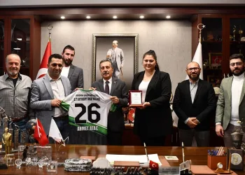 Batıkentspor Kulübü’nden Başkan Ahmet Ataç’a ziyaret