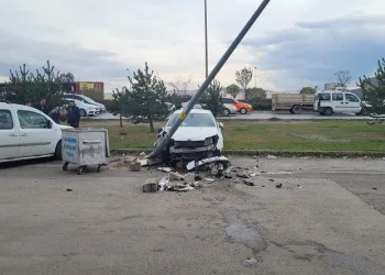 Fren yerine gaza basınca olanlar oldu