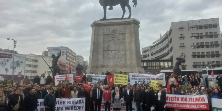 Atanmayan öğretmenler Ankara’da eylem yaptı