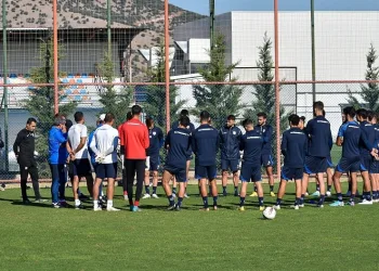 Altınordu, yeniden düşme hattında