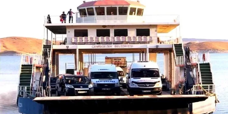 Feribot seferleri normale döndü