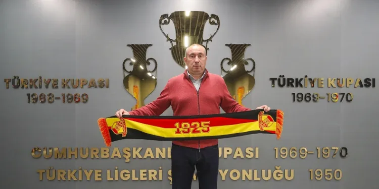 Göztepe’de Stanimir Stoilov dönemi resmen başladı