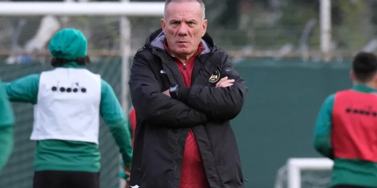Giresunspor Teknik Direktörü Mehmet Birinci: “Kocaelispor’u taraftar desteğiyle yenmek istiyoruz”