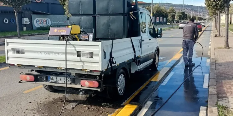 Sakarya’daki bisiklet yolları temizlendi