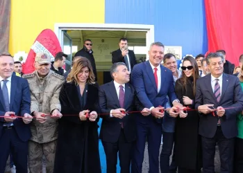 Sadettin Saran, 25. spor salonunu Şırnak’ta açtı