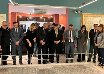 Sinop’ta ‘100 Seçkin Eser Sergisi’ açıldı