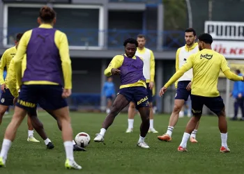 Fenerbahçe, Karagümrük maçı hazırlıklarını sürdürdü