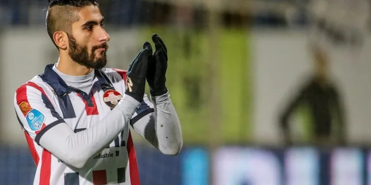 Beşiktaş’ın eski futbolcusu Aras Özbiliz, 33 yaşında futbolu bıraktı