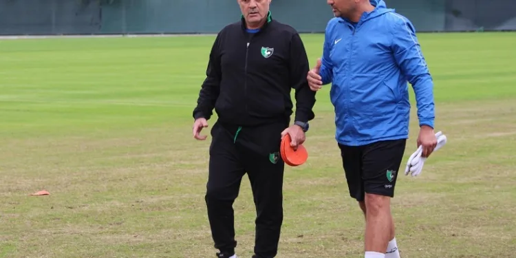 Denizlispor, Özcan Bizati ile uzun vadeli düşünüyor