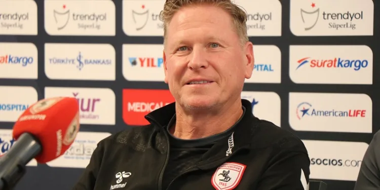 Samsunspor Teknik Direktörü Markus Gisdol: “Beşiktaş maçından galibiyetle ayrılmak istiyoruz”