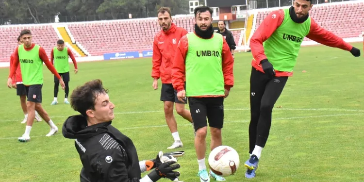 Balıkesirspor, Adana 1954 hazırlıklarına başladı