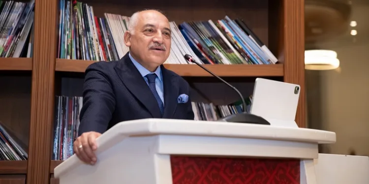 Büyükekşi: “Federasyonumuzun ilke ve değerleriyle çizdiğimiz yol haritasında ilerlemeye devam etmeliyiz”