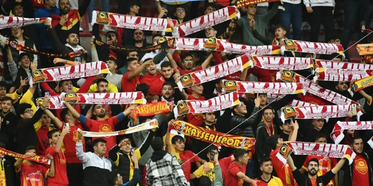 Kapalı Kale’den maça davet