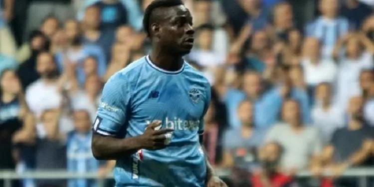 Mario Balotelli, trafik kazası geçirdi