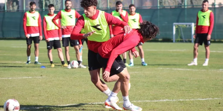 Afyonspor hazırlıklarını tamamladı