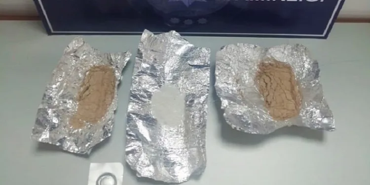 Keşan’da uyuşturucu ve ruhsatsız tabanca ele geçirildi