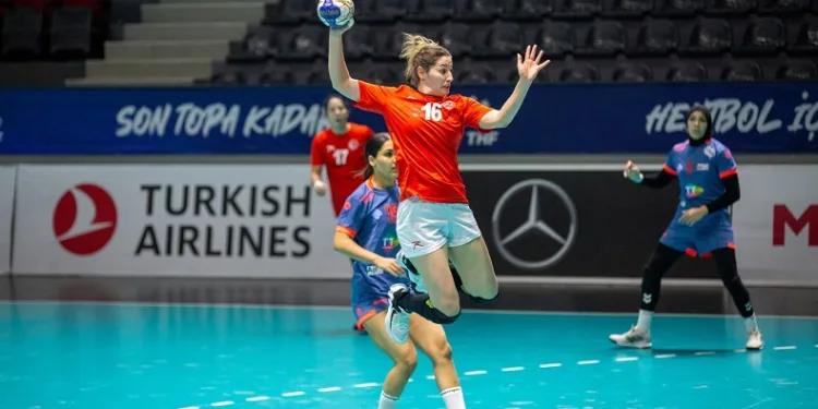 A Milli Kadın Hentbol Takımı, Tunus’u 36-33 yendi