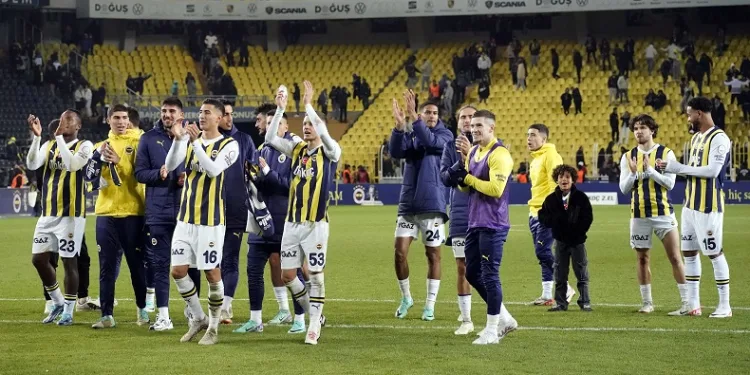 Fenerbahçe, kötü gidişata son verdi