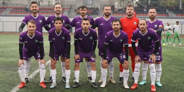 Şehitkamil Belediyespor yenilmezlik serisini 4 maça çıkardı