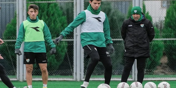 Bursaspor’da E.Erokspor maçı hazırlıkları başladı