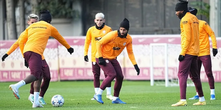 Galatasaray, Manchester United maçı hazırlıklarını sürdürdü