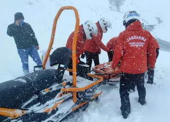 JAK timleri hasta çocuk için seferber oldu