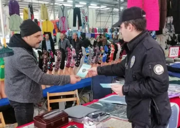 Polis bin 222 vatandaşı bilgilendirdi