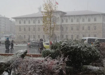 Sivas’ta kar özlemi sona erdi