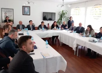 Marmaris’te bağımlılıkla mücadele toplantısı yapıldı