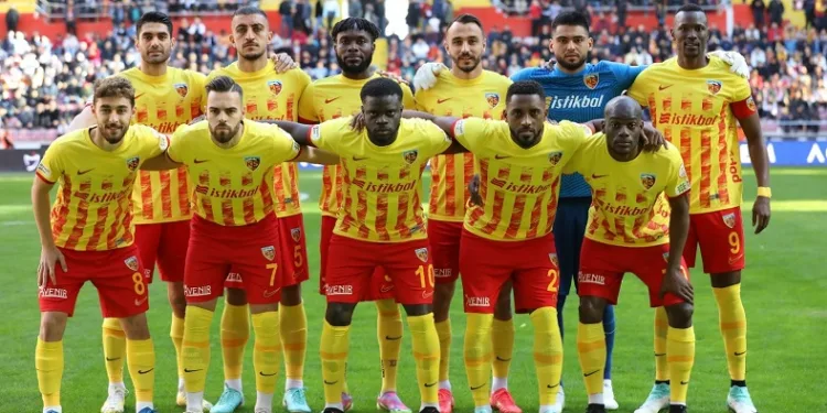 Kayserispor 13. haftayı 6. sırada kapattı