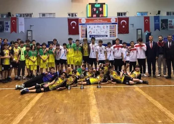 Aydın’da Okullar Arası Hentbol Turnuvası sona erdi