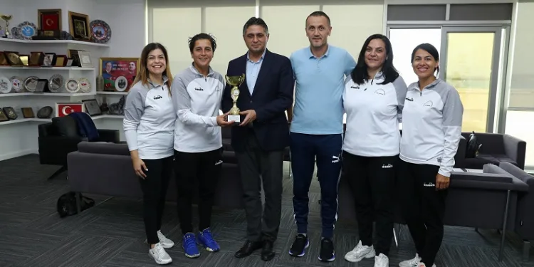Aliağalı sporcular madalyaya doymuyor