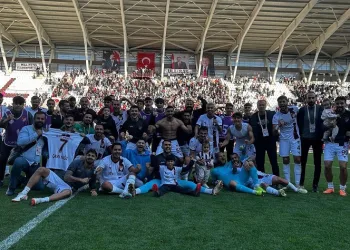 3Gen Holding Elazığspor geriden gelip puanı alıyor