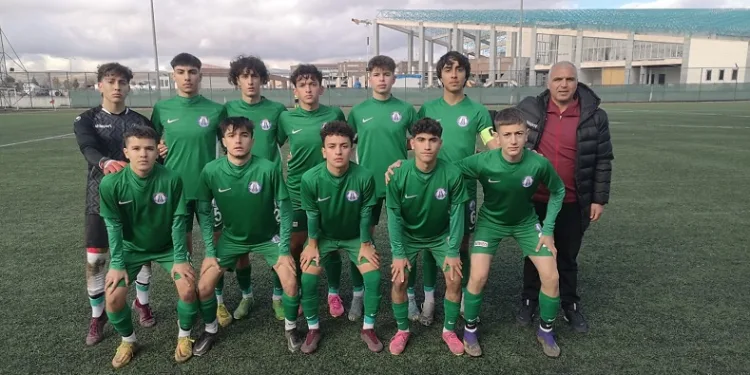 Sincan Belediyespor’un altyapı takımları başarı bir sezon geçirdi